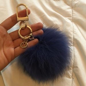 Tory Burch Pom